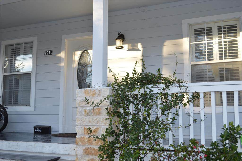4210 Marina St Street - Photo 1