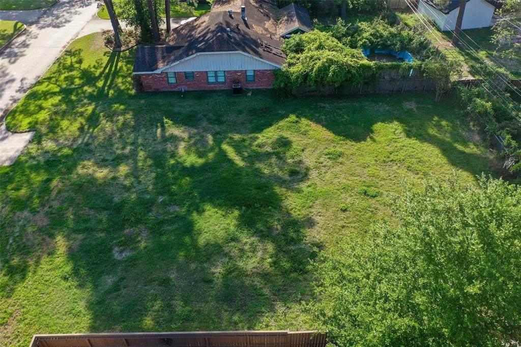 10210 Shadow Wood Drive - Photo 1
