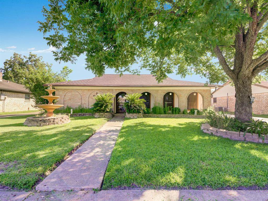 11302 Sagetrail Drive - Photo 1