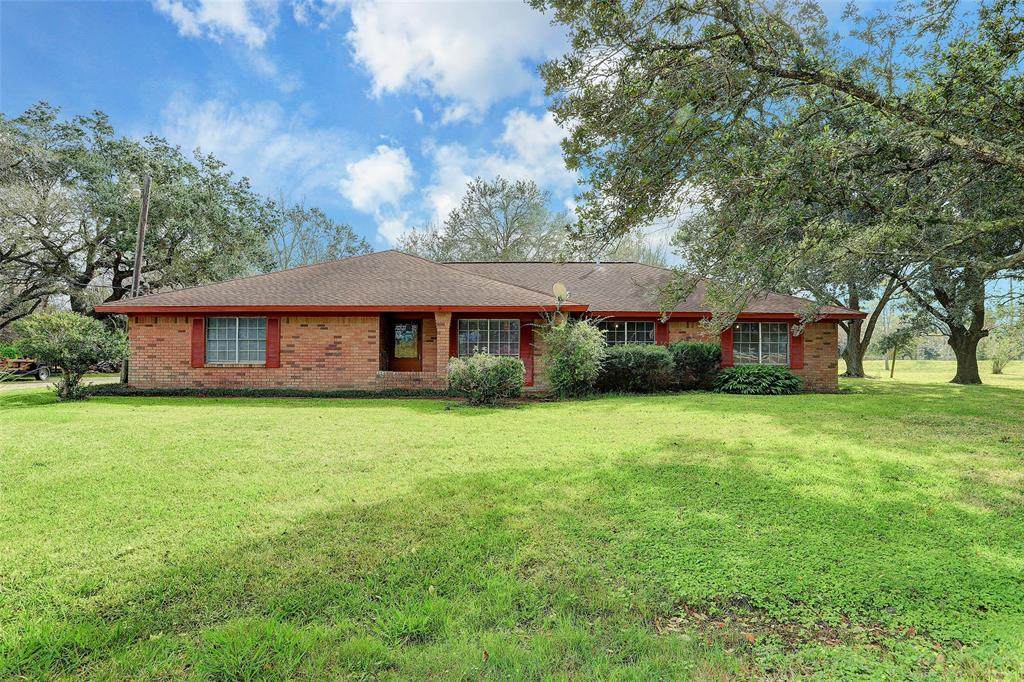 2627 County Road 163 - Photo 1