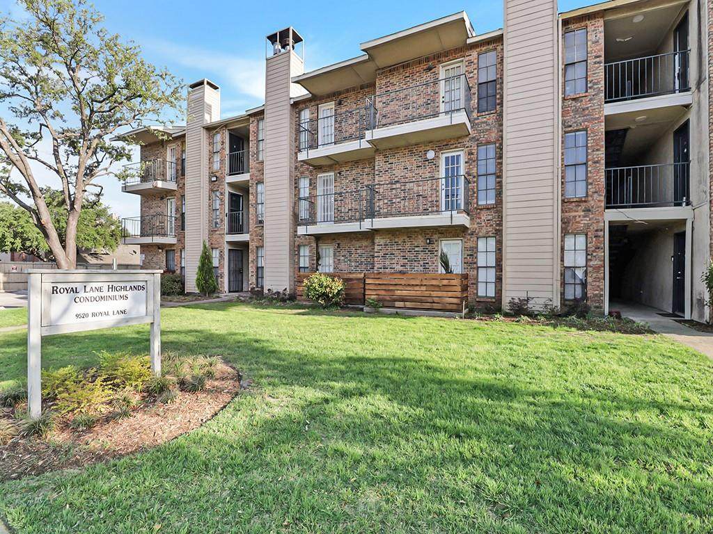 9520 Royal Lane - Photo 1