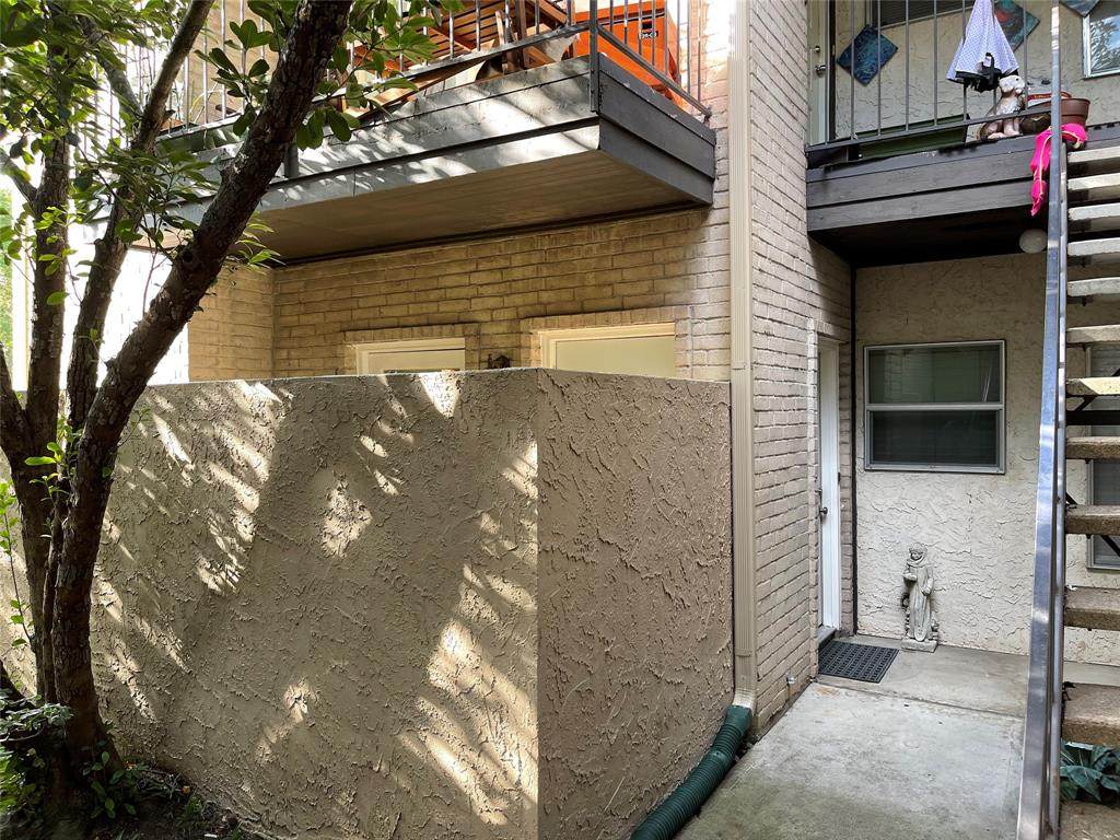2021 Spenwick Drive - Photo 1