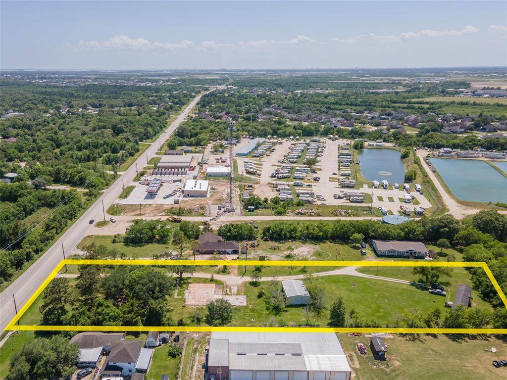 5707 Fm 565 Road - Photo 1