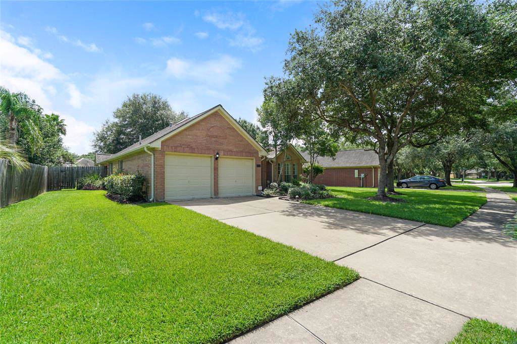 314 Summer Haven Drive - Photo 1