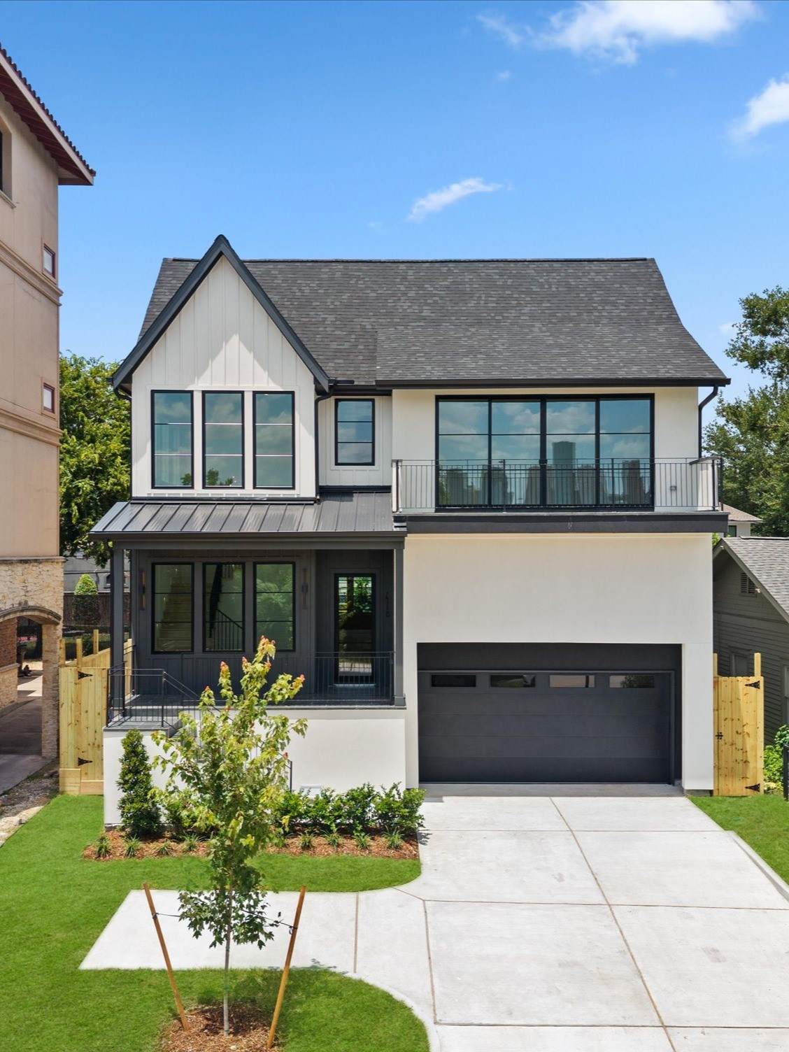 1718 White Oak Drive - Photo 1