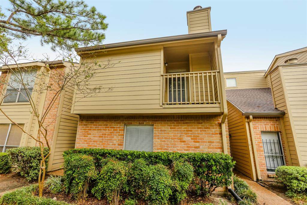 11838 Barryknoll Lane - Photo 1