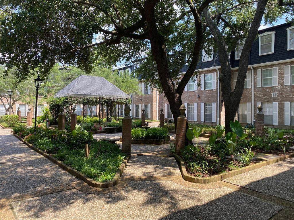 359 Post Oak Lane - Photo 1
