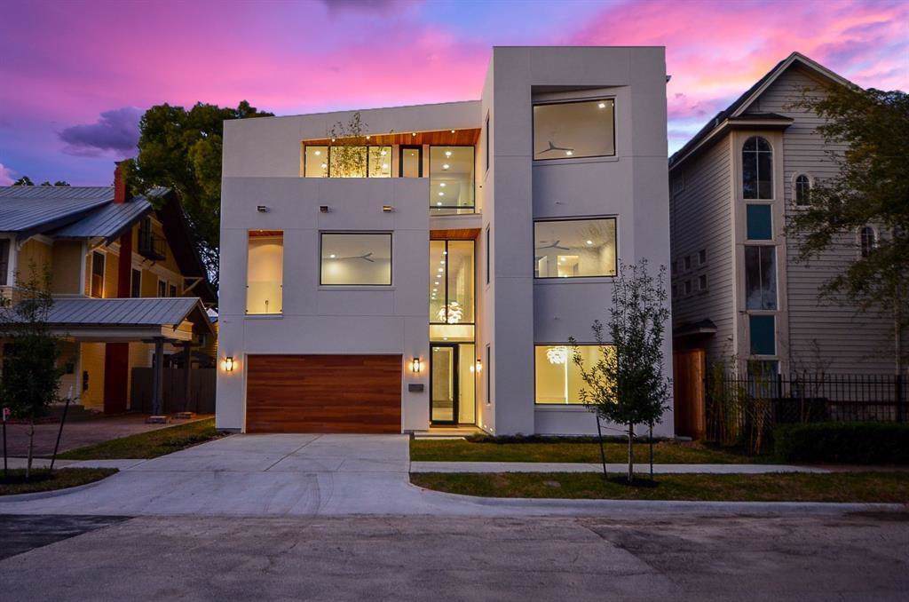 211 Stratford Street - Photo 1