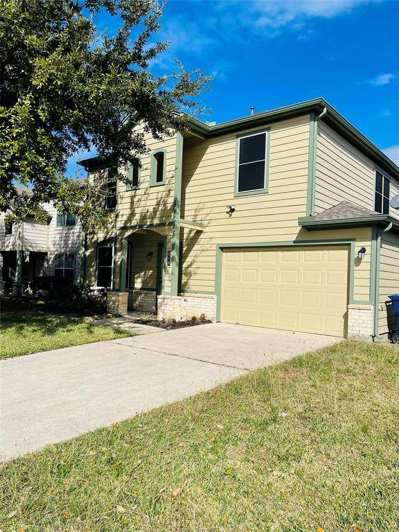 718 Grand Plains Drive - Photo 1