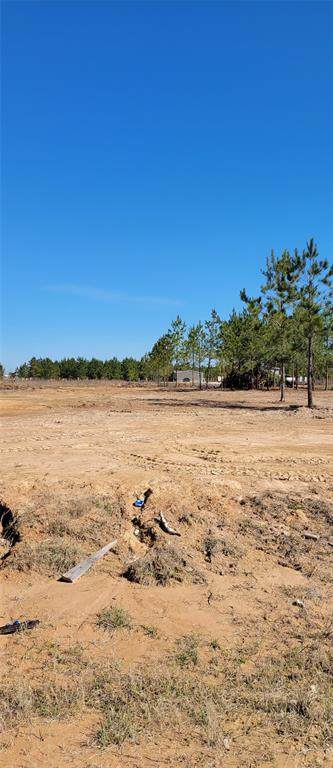 1002 Road 5606 - Photo 1