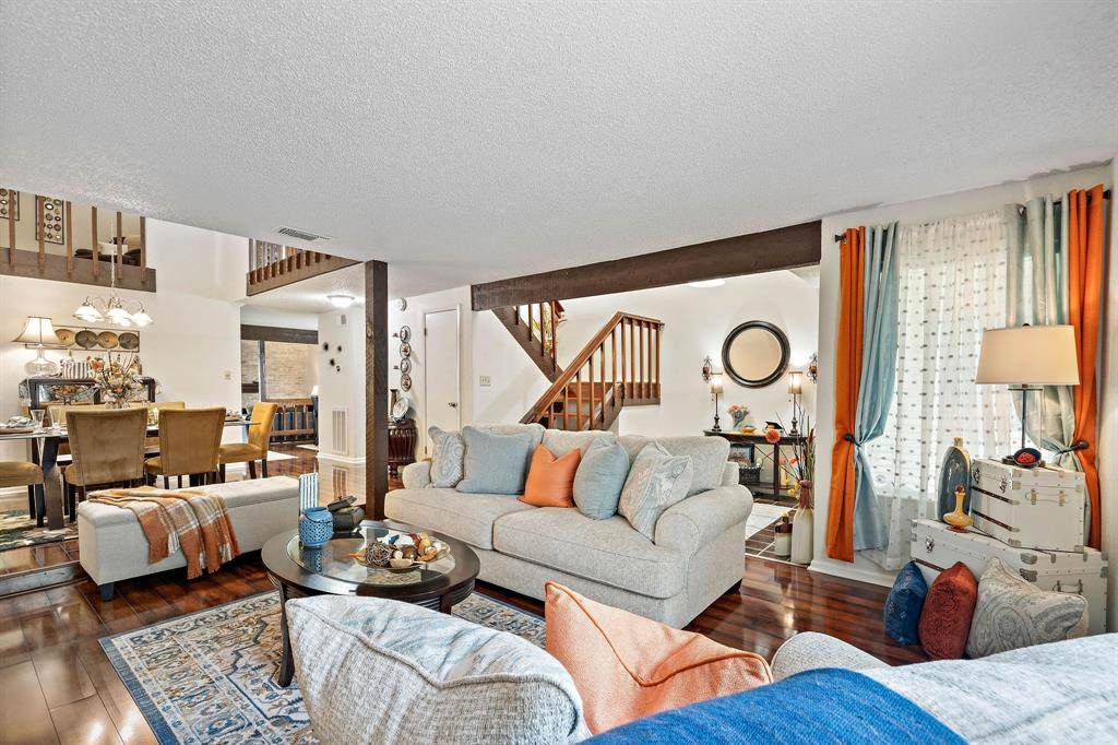 2930 Meadowgrass Lane - Photo 1