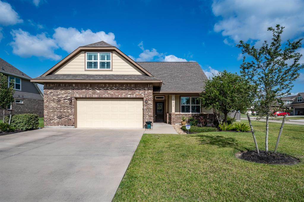 11915 Mulberry Drive - Photo 1