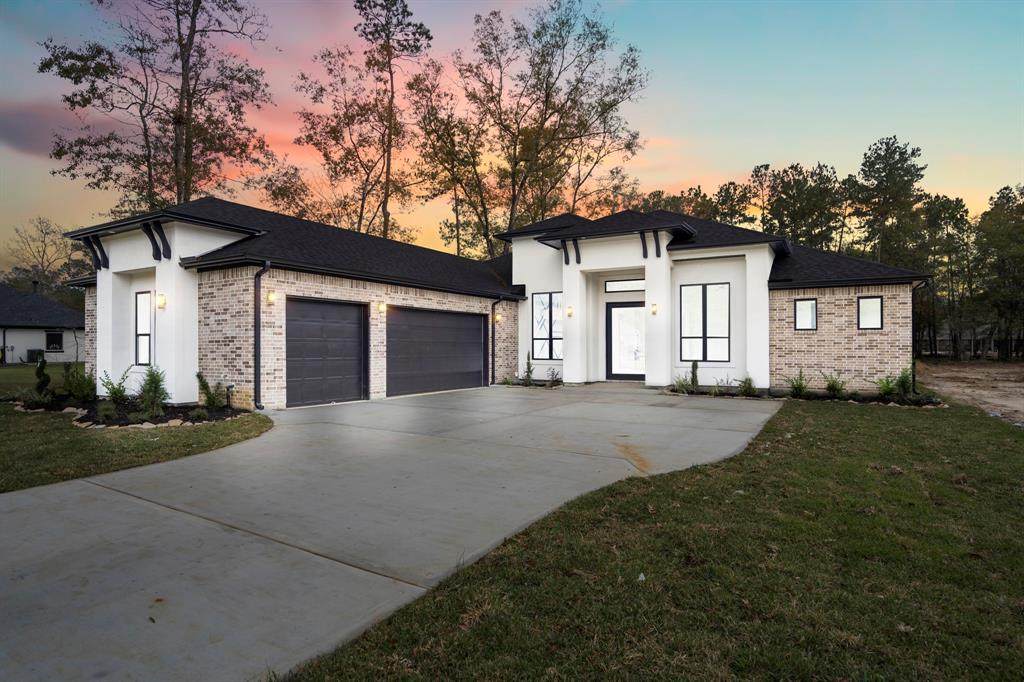 391 Road 66111 - Photo 1
