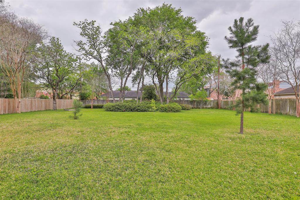 9220 Vogue Lane - Photo 1