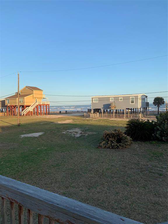 723 Seashell Drive - Photo 1