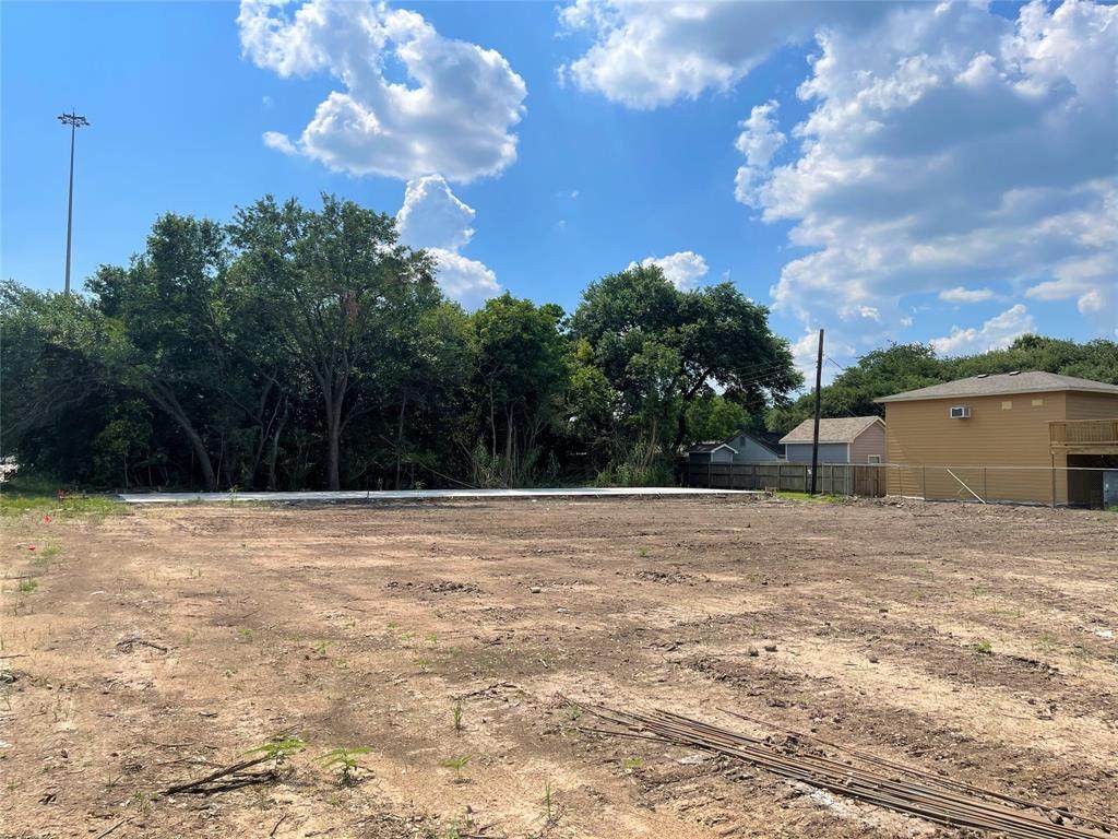 1850 Sam Houston Parkway - Photo 1