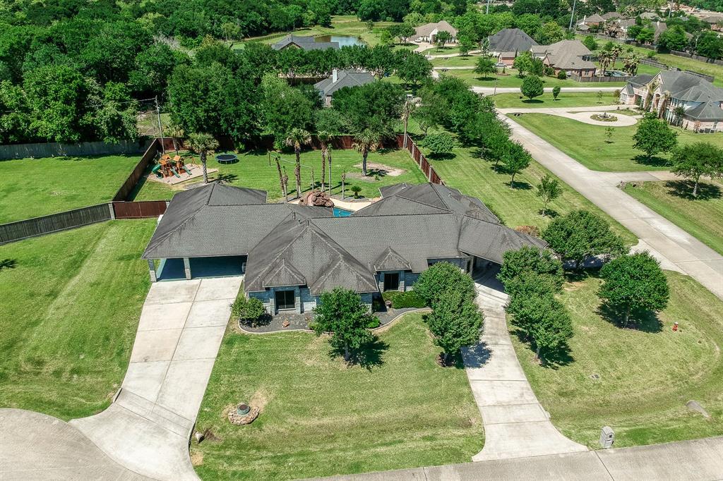 1400 Somerset Lane - Photo 1