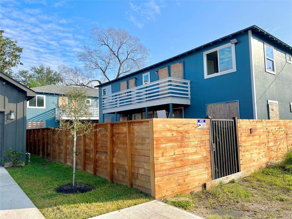 3709 Anita Street - Photo 1