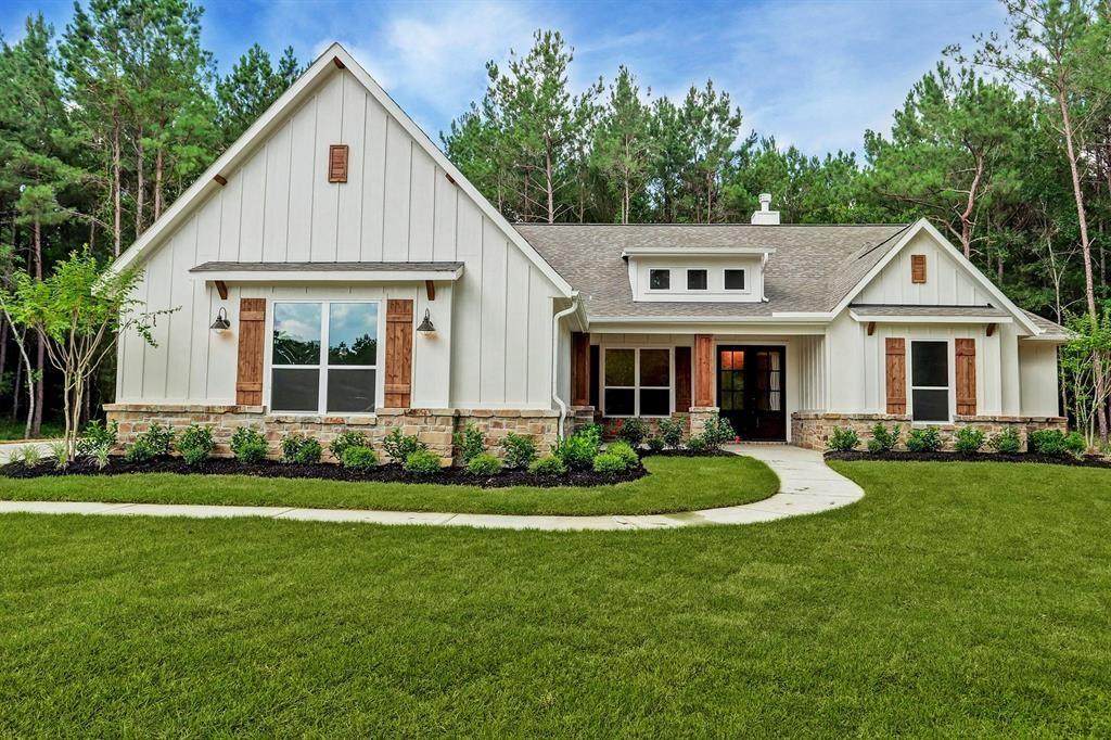 28933 Arena Drive - Photo 1
