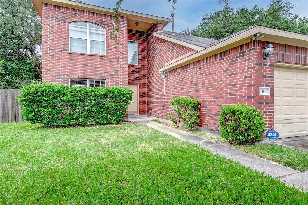 321 Heritage Oaks Drive - Photo 1