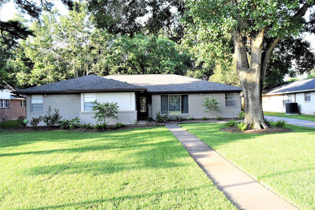 5307 Willowbend Boulevard - Photo 1