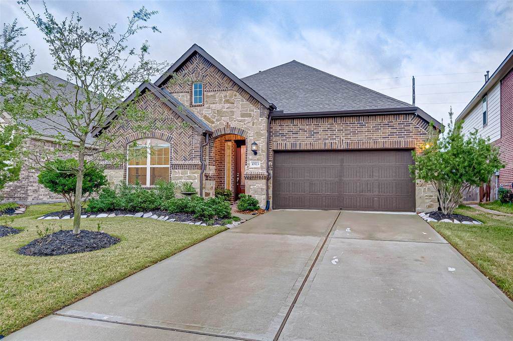10523 Paula Bluff Lane - Photo 1