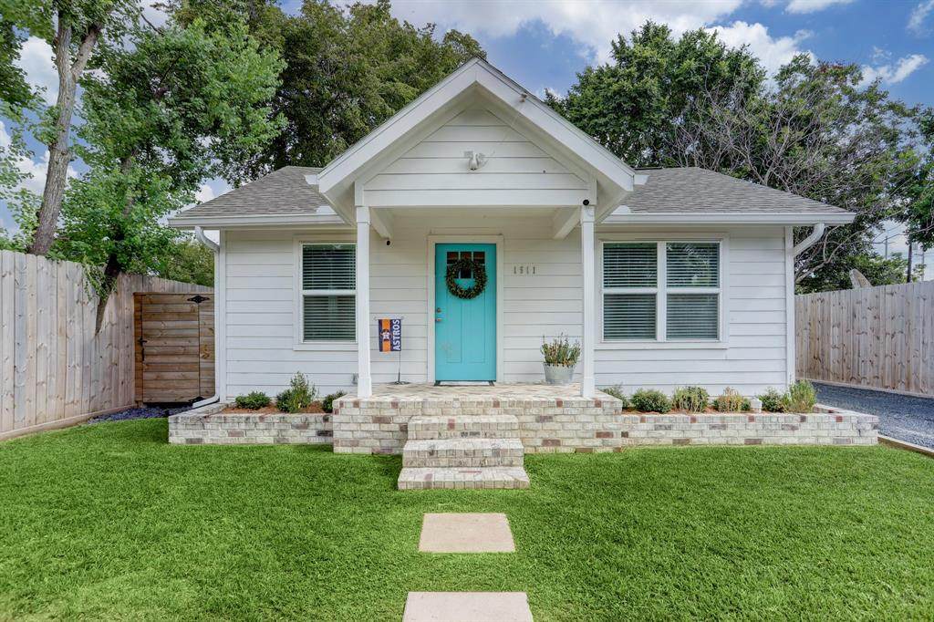1511 Mcneil Street - Photo 1
