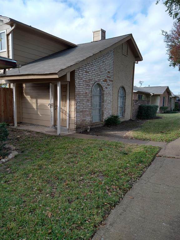 13175 Clarewood Drive - Photo 1