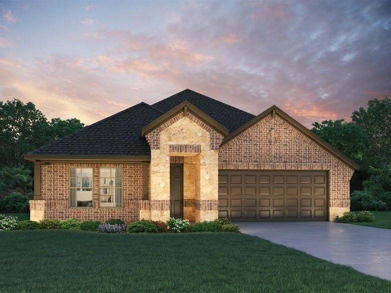 512 Highland Thicket Drive - Photo 1