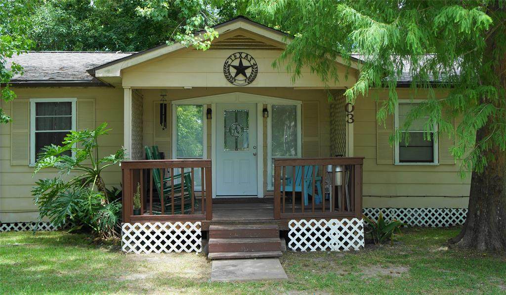 703 Beaumont - Photo 1
