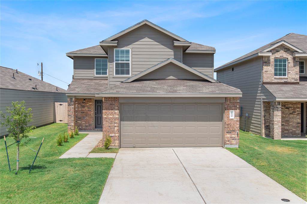 2133 Eastwood Court - Photo 1