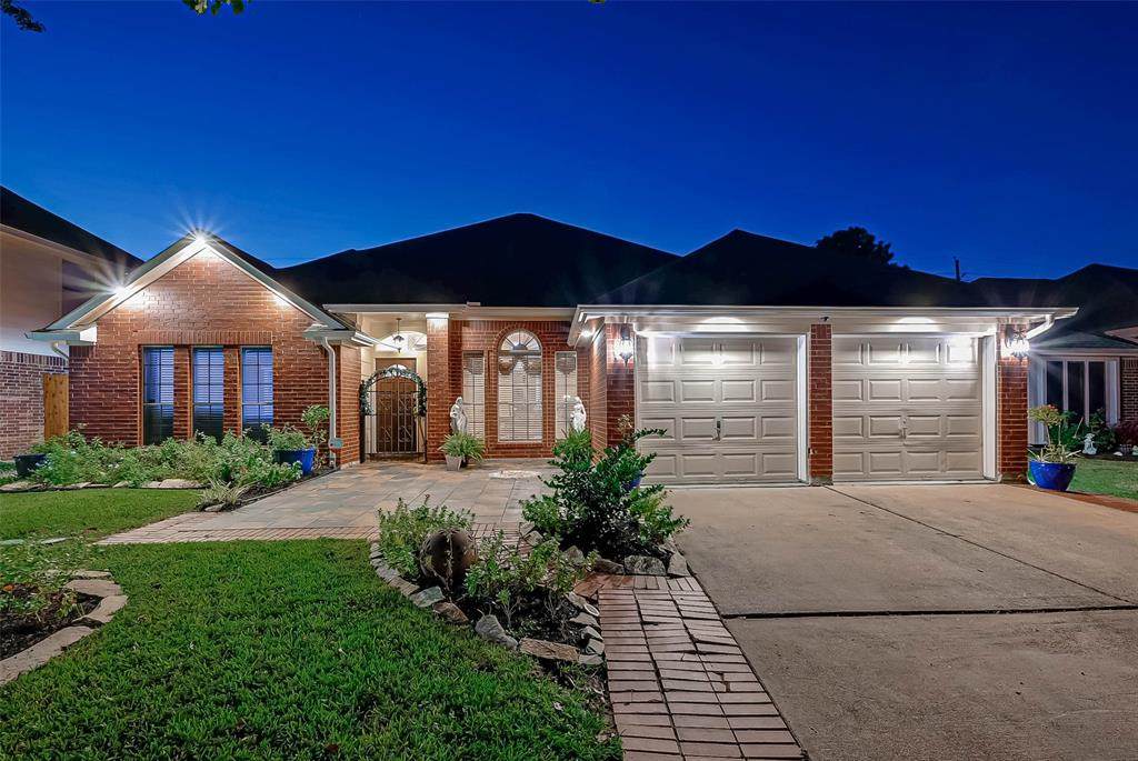 6419 Harcourt Bridge Drive - Photo 1