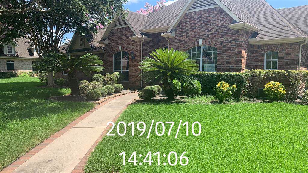 64 Champion Villa Drive - Photo 1