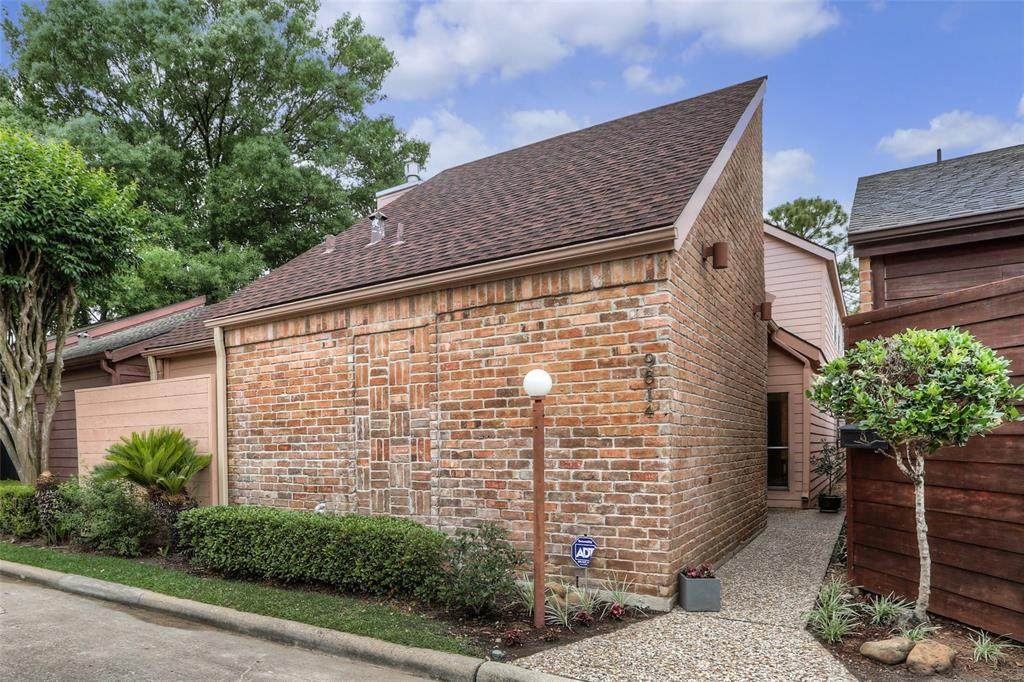 9614 Bayou Brook Street - Photo 1