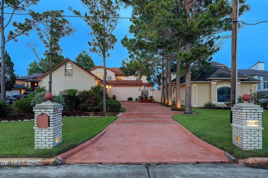 844 Davis Road - Photo 1