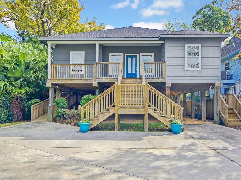 311 Miller Avenue - Photo 1