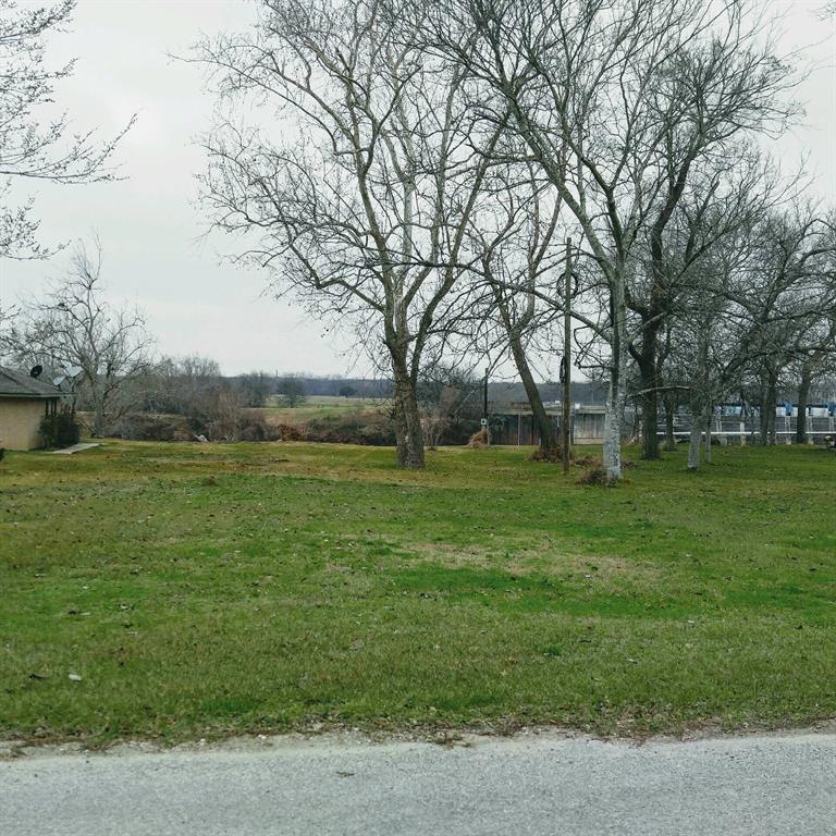 L 27 Selkirk Drive - Photo 1