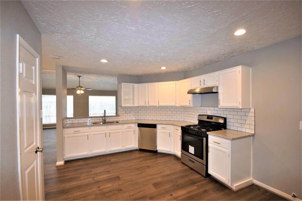 8322 Carmelwood Lane - Photo 1