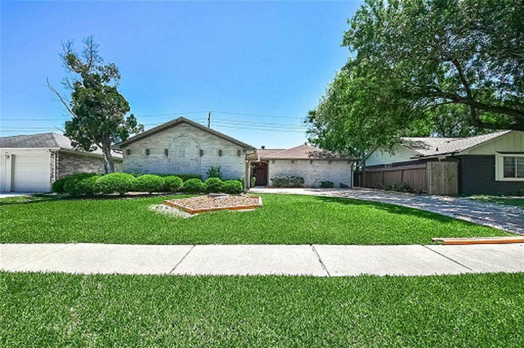 3207 Honey Creek Drive - Photo 1