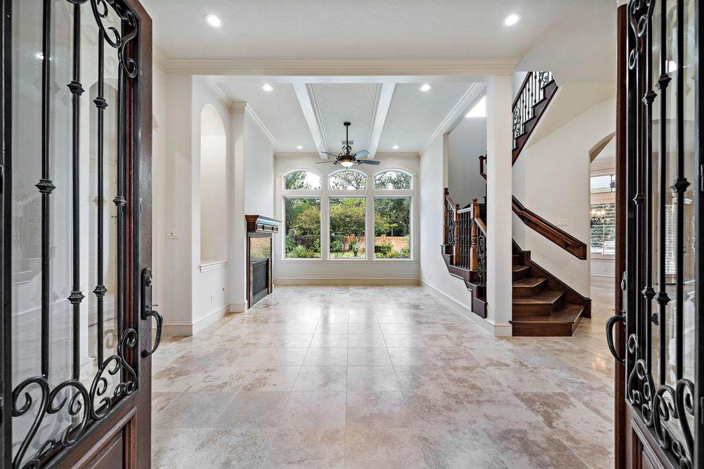 25018 Abbotshire Court - Photo 1