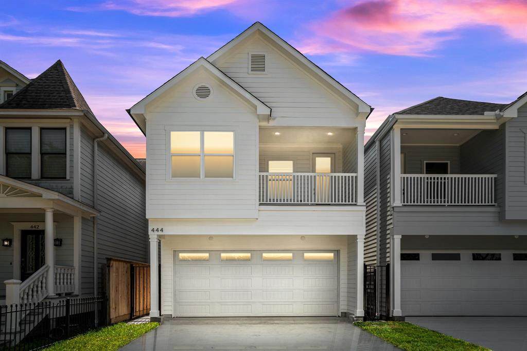 444 27th Street - Photo 1