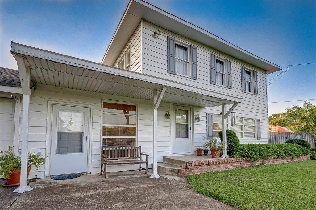 105 Rockleigh Place - Photo 1