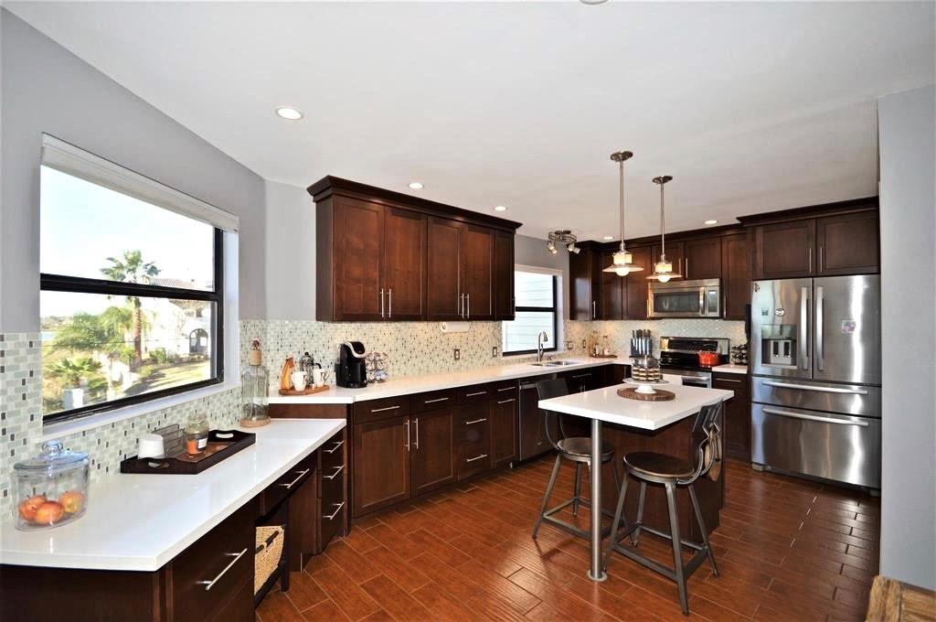 907 Davis Road - Photo 1