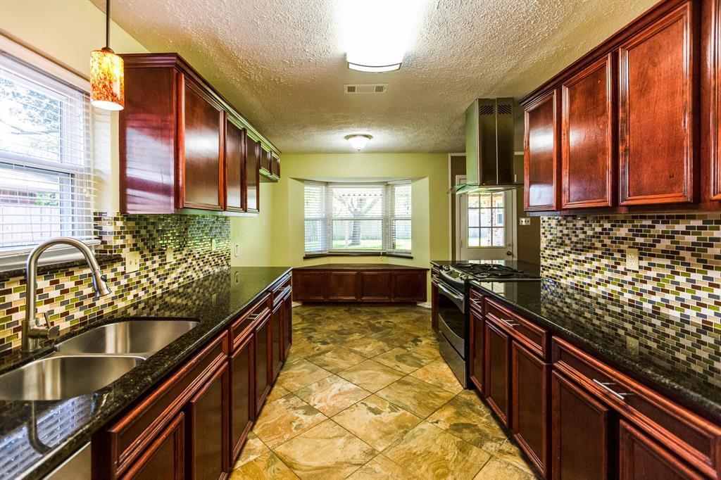 1920 Lazy Creek Lane - Photo 1
