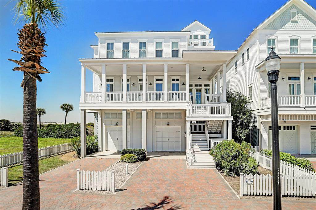 1518 Beachtown Drive - Photo 1