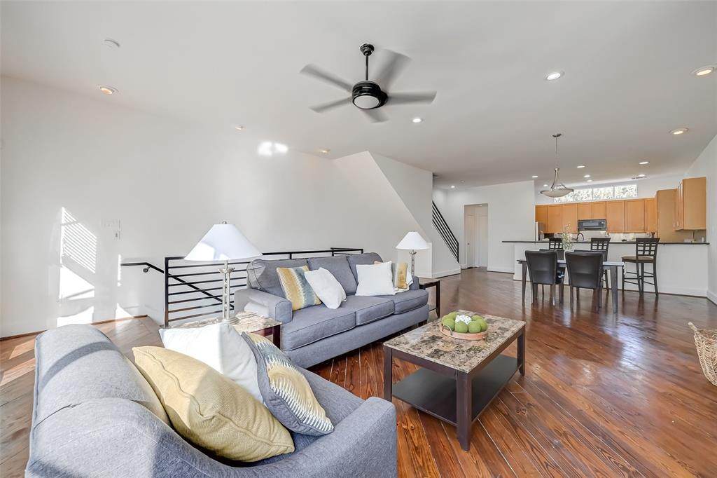 2602 Washington Avenue - Photo 1