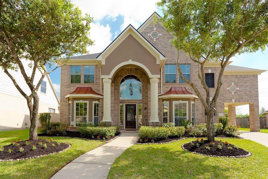 5543 Dawnington Place - Photo 1