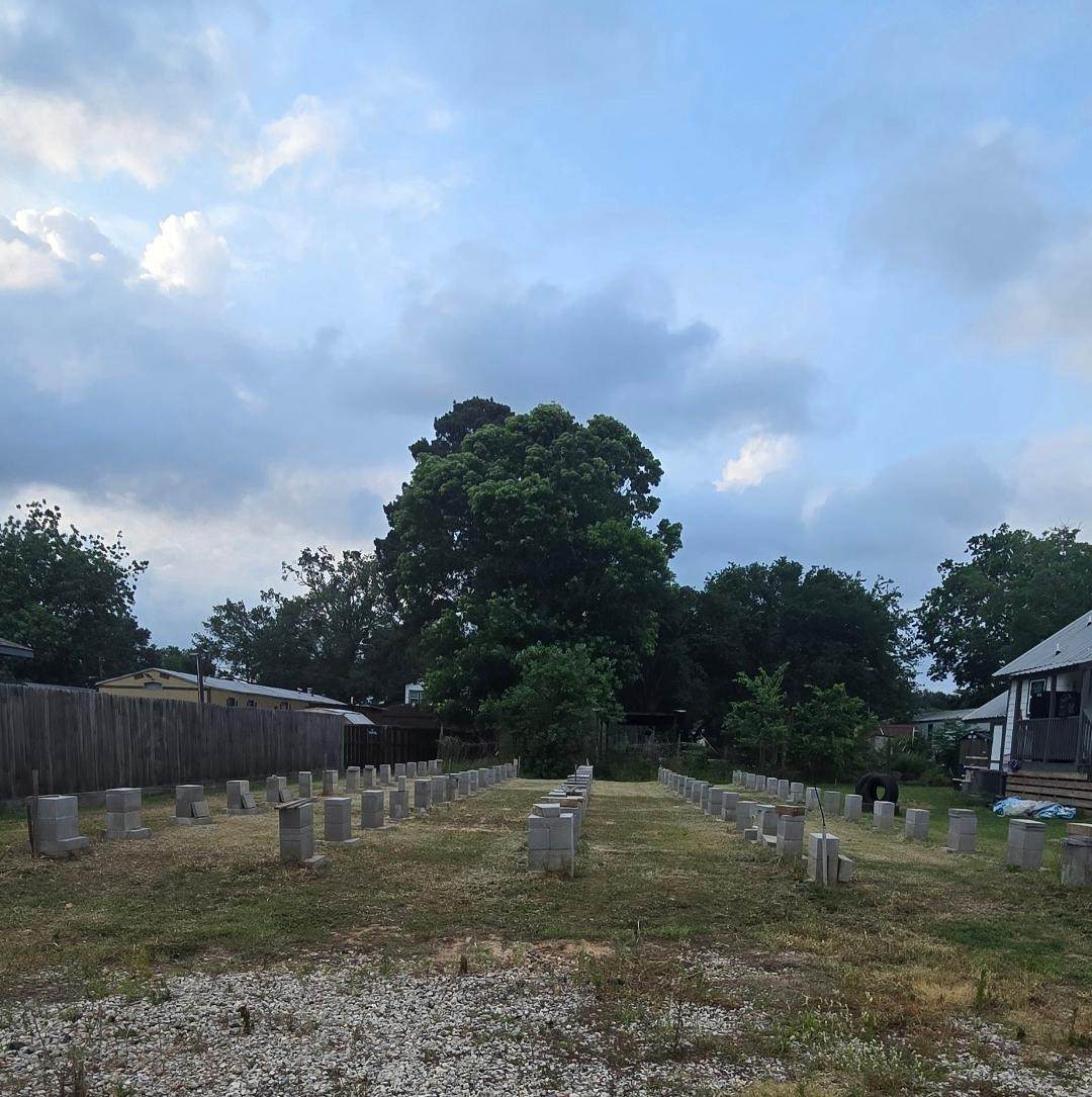 2710 Sledge Street - Photo 1