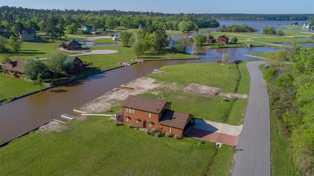 20 Wildwood Lake Drive - Photo 1