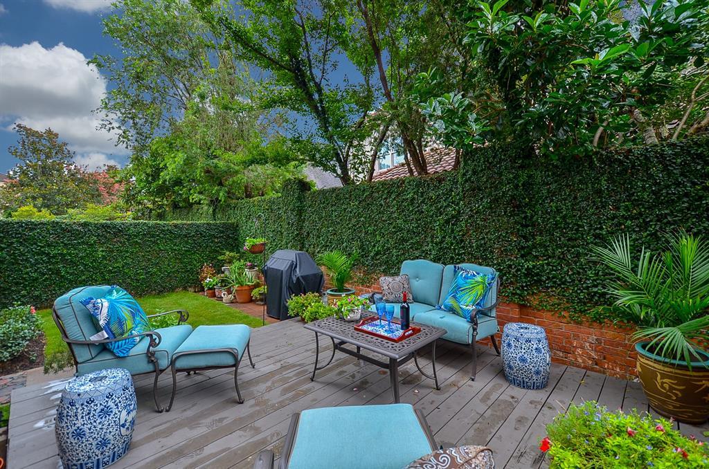 3034 Royal Oaks Crest - Photo 1